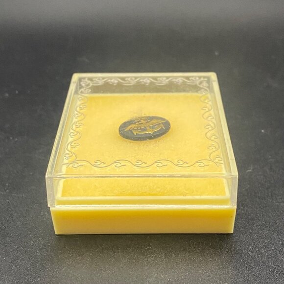 Vtg Japanese Maritime Self-Defense Force Cap Badge Anchor Cherry Blossom JMSDF - Picture 9 of 9